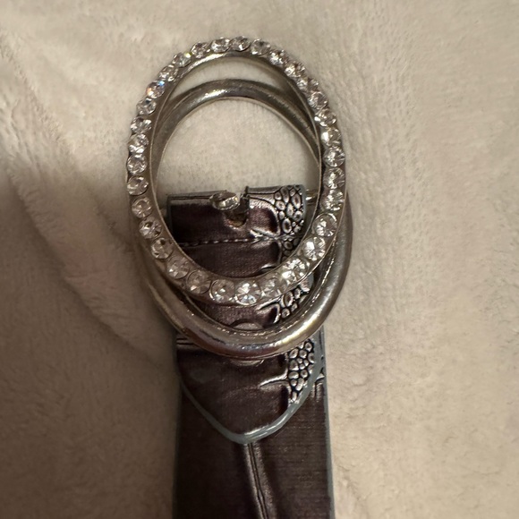 Women’s Belt - Picture 3 of 7